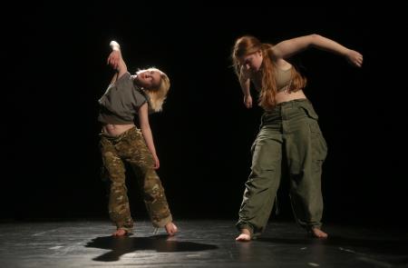 PLESNA REVIJA 33 FOTO LJUBO VUKELIČ